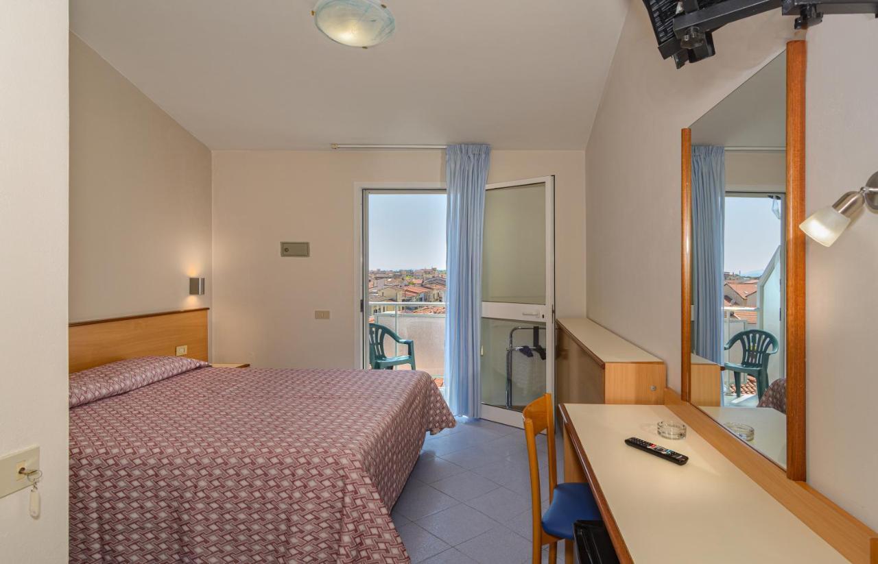 Hotel Sogno 维亚雷焦 外观 照片