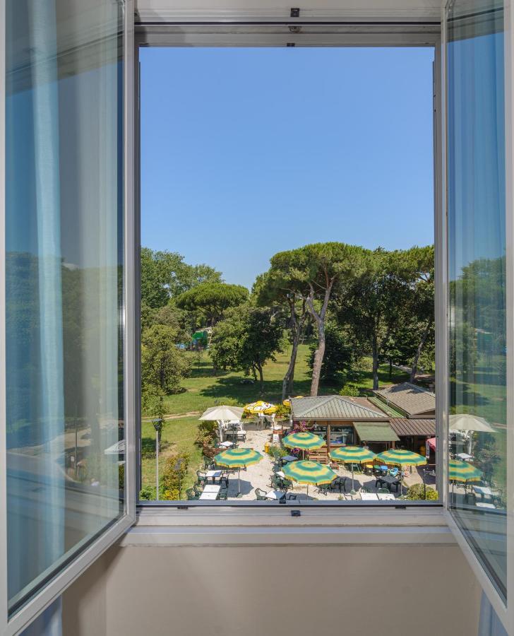 Hotel Sogno 维亚雷焦 外观 照片